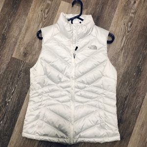 Women’s North Face 550 Vest